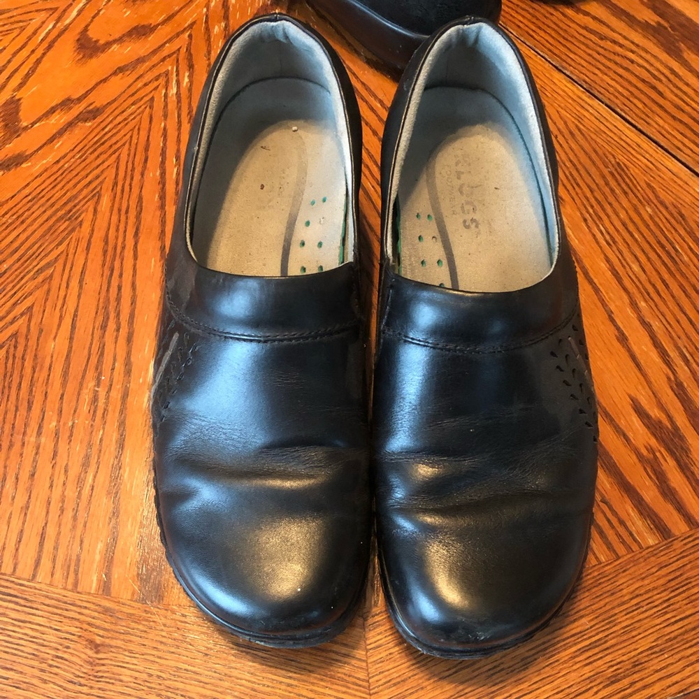 Kloggs Nursing shoes